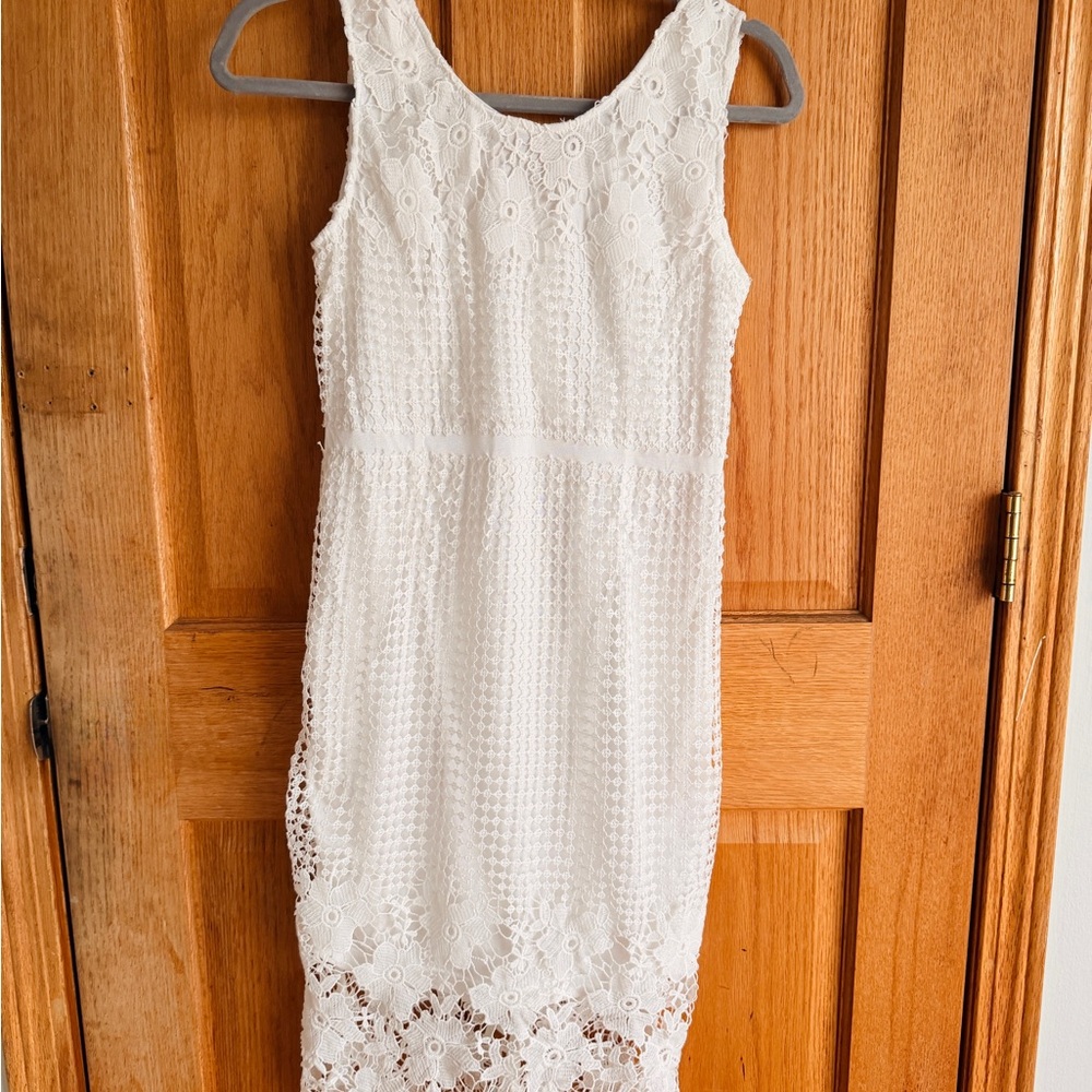 Moda White Floral Lace Midi Dress